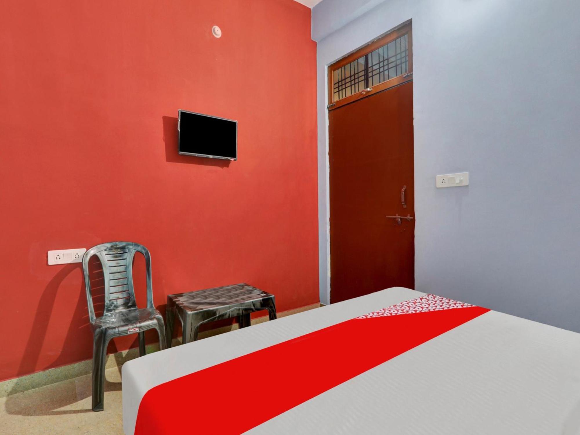 Hotel O Aradhya Galaxy Bhauli Eksteriør bilde
